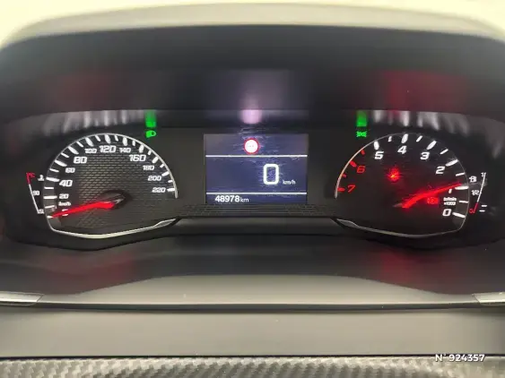 PEUGEOT 208 II - voiture d'occasion - Photo 12