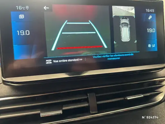 PEUGEOT 3008 II - voiture d'occasion - Photo 14