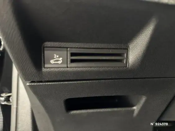 PEUGEOT 3008 III - voiture d'occasion - Photo 15