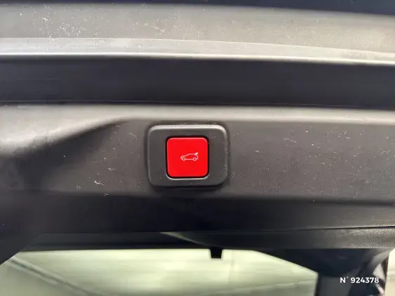 PEUGEOT 3008 III - voiture d'occasion - Photo 25