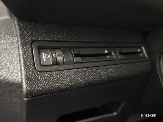 PEUGEOT 3008 II - voiture d'occasion - Photo 15
