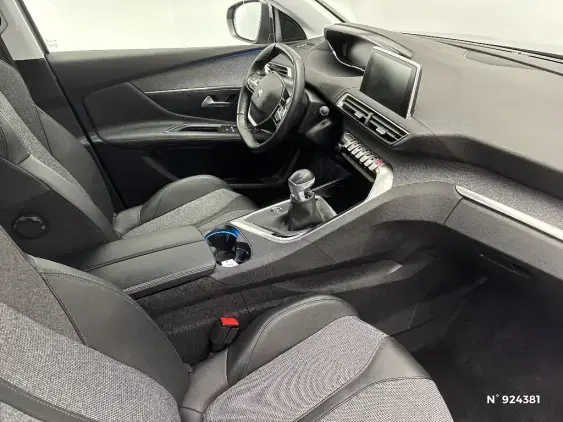 PEUGEOT 3008 II - voiture d'occasion - Photo 10