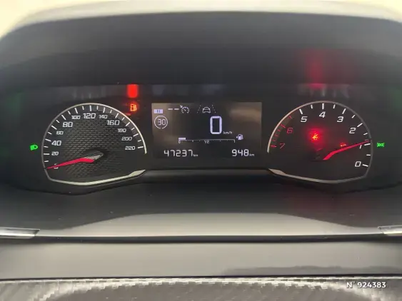 PEUGEOT 208 BUSINESS R II - voiture d'occasion - Photo 12