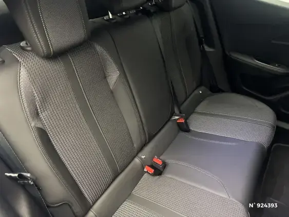 PEUGEOT 2008 II - voiture d'occasion - Photo 11