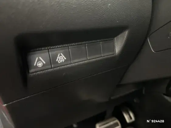 PEUGEOT 208 BUSINESS R II - voiture d'occasion - Photo 15