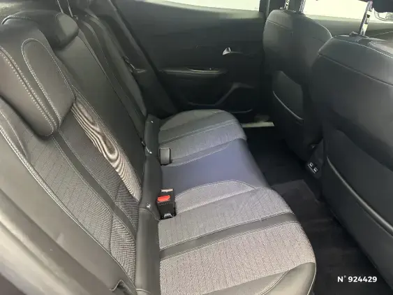 PEUGEOT 2008 II - voiture d'occasion - Photo 11
