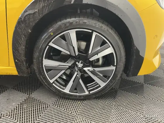 PEUGEOT 208 BUSINESS R II - voiture d'occasion - Photo 8