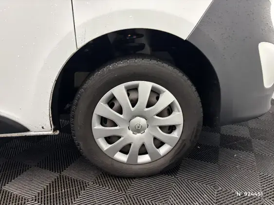 OPEL VIVARO - voiture d'occasion - Photo 8