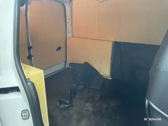 PEUGEOT PARTNER III - voiture d'occasion - Photo 10