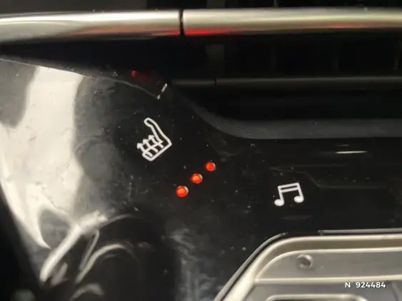 PEUGEOT 2008 ELECTRIQUE II - voiture d'occasion - Photo 26