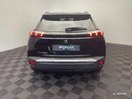 PEUGEOT 2008 ELECTRIQUE II - voiture d'occasion - Photo 6