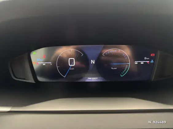 PEUGEOT 2008 II - voiture d'occasion - Photo 12