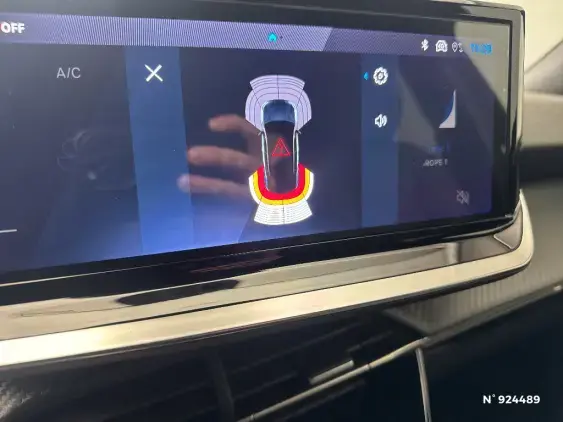 PEUGEOT 2008 II - voiture d'occasion - Photo 14