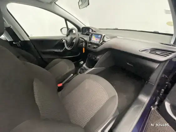 PEUGEOT 208 BUSINESS R II - voiture d'occasion - Photo 10