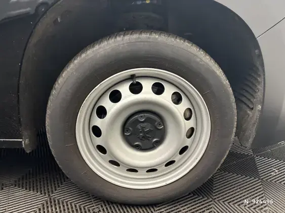 PEUGEOT PARTNER III - voiture d'occasion - Photo 8