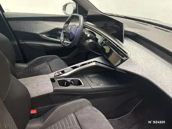 PEUGEOT 5008 ELECTRIQUE III - voiture d'occasion - Photo 10