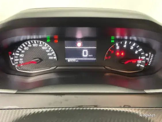 PEUGEOT 208 BUSINESS R II - voiture d'occasion - Photo 12