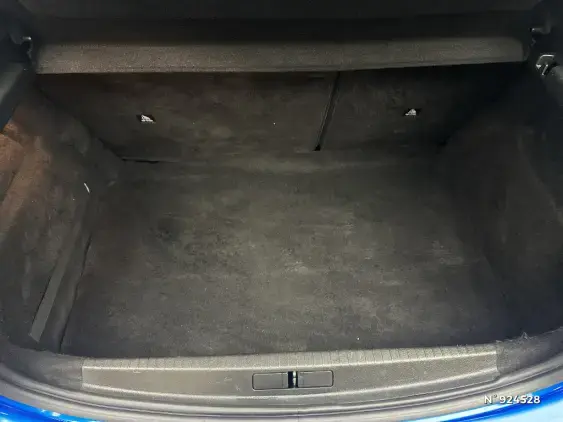 PEUGEOT 208 BUSINESS R II - voiture d'occasion - Photo 7