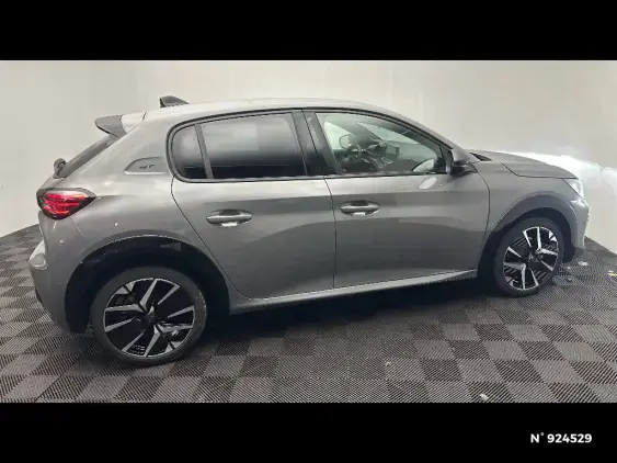 PEUGEOT 208 II - voiture d'occasion - Photo 5