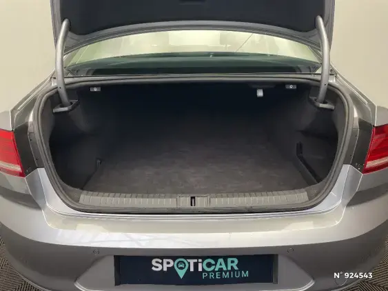 VOLKSWAGEN PASSAT VIII - voiture d'occasion - Photo 7