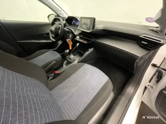 PEUGEOT 208 II - voiture d'occasion - Photo 10