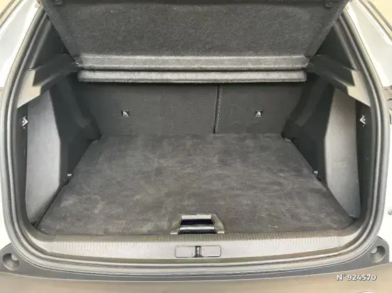 PEUGEOT 2008 II - voiture d'occasion - Photo 7