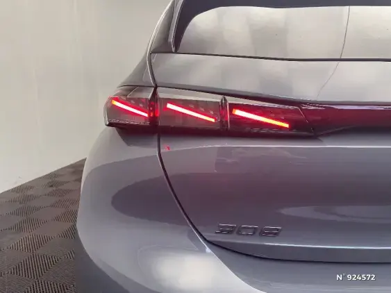 PEUGEOT 308 III - voiture d'occasion - Photo 27