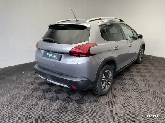 PEUGEOT 2008 - voiture d'occasion - Photo 4