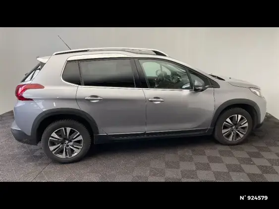 PEUGEOT 2008 - voiture d'occasion - Photo 5