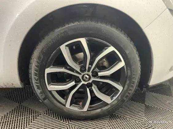 RENAULT CLIO IV - voiture d'occasion - Photo 8