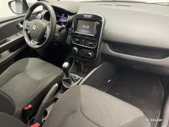 RENAULT CLIO IV - voiture d'occasion - Photo 10