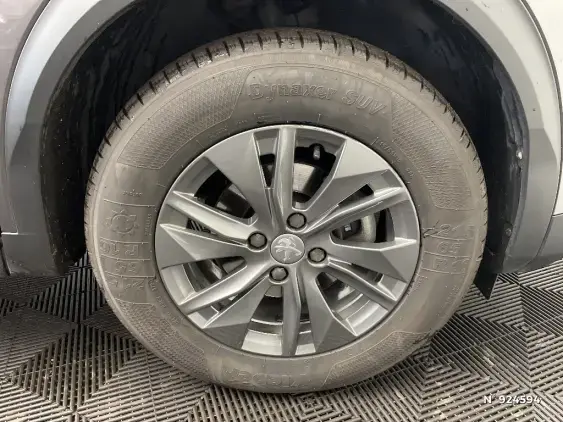 PEUGEOT 2008 II - voiture d'occasion - Photo 8