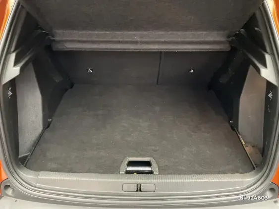 PEUGEOT 2008 II - voiture d'occasion - Photo 7