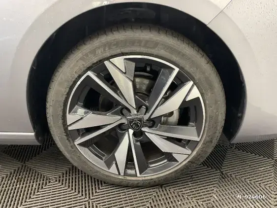 PEUGEOT 308 III - voiture d'occasion - Photo 8