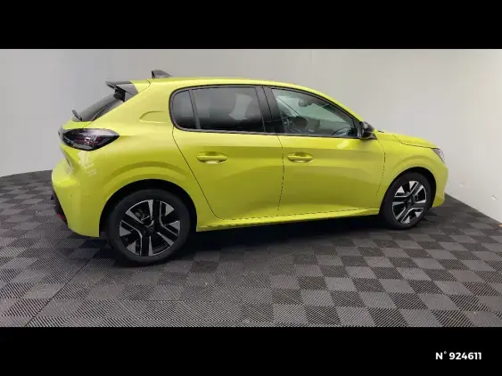 PEUGEOT 208 II - voiture d'occasion - Photo 5