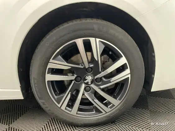 PEUGEOT 208 BUSINESS R II - voiture d'occasion - Photo 8