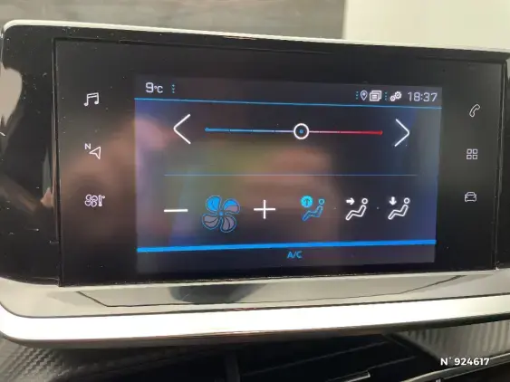 PEUGEOT 208 BUSINESS R II - voiture d'occasion - Photo 31