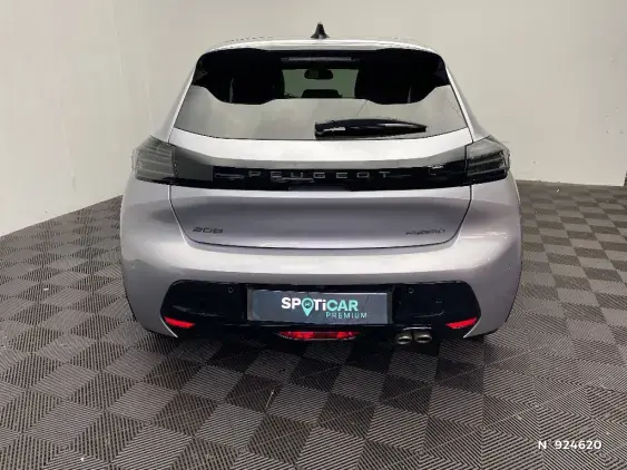 PEUGEOT 208 II - voiture d'occasion - Photo 6