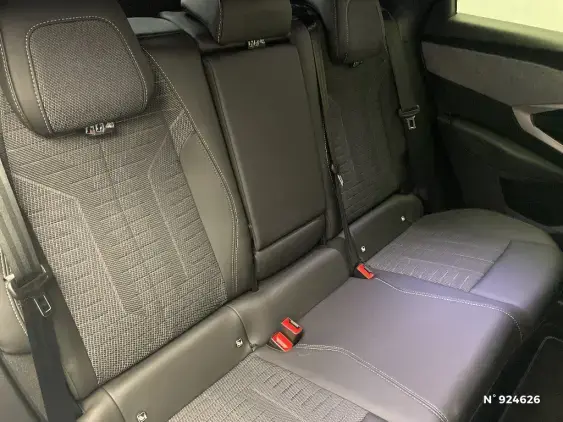 PEUGEOT 3008 III - voiture d'occasion - Photo 11