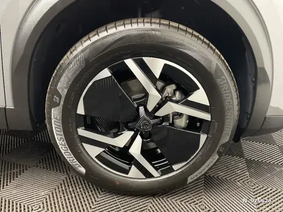 PEUGEOT 2008 II - voiture d'occasion - Photo 8