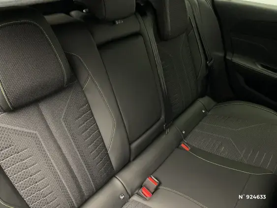 PEUGEOT 308 III - voiture d'occasion - Photo 11