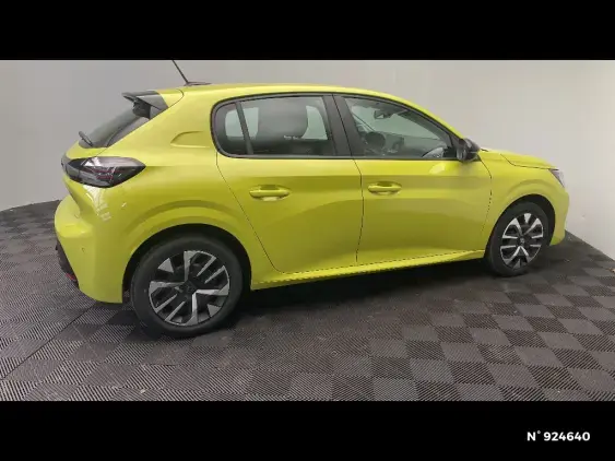 PEUGEOT 208 II - voiture d'occasion - Photo 5