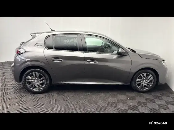 PEUGEOT 208 BUSINESS R II - voiture d'occasion - Photo 5