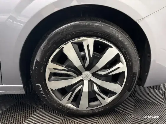 PEUGEOT 208 BUSINESS R II - voiture d'occasion - Photo 8