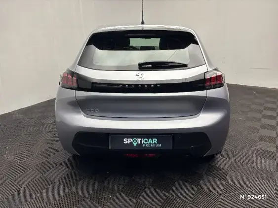 PEUGEOT 208 BUSINESS R II - voiture d'occasion - Photo 6