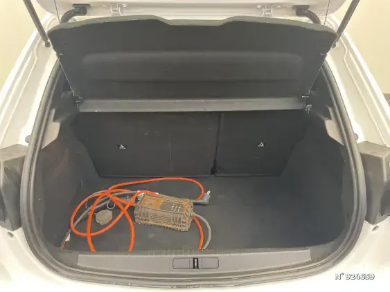 PEUGEOT 208 ELECTRIQUE II - voiture d'occasion - Photo 7