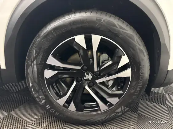 PEUGEOT 2008 II - voiture d'occasion - Photo 8