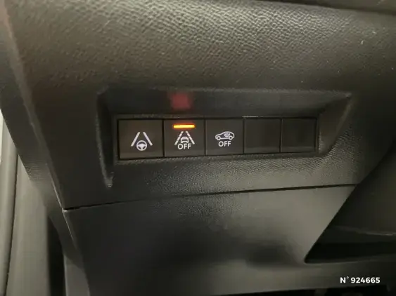 PEUGEOT 2008 ELECTRIQUE II - voiture d'occasion - Photo 15