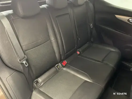NISSAN QASHQAI II - voiture d'occasion - Photo 11