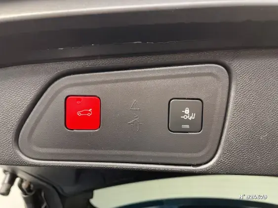 PEUGEOT 3008 II - voiture d'occasion - Photo 26